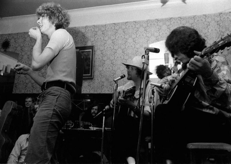 File:Rexfeatures 563056e.jpg